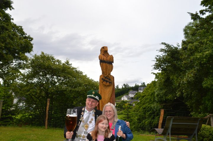 Impressionen vom Vogelschießen in Halberbracht.