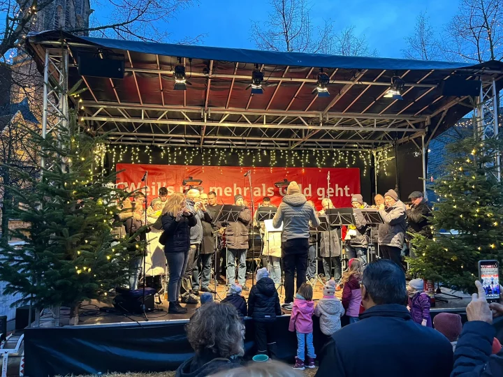 Impressionen vom Weihnachtsmarkt in Olpe.