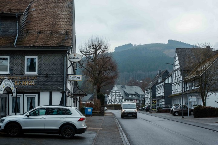 Viele Jahre später sieht es in Saalhausen noch sehr ähnlich aus.