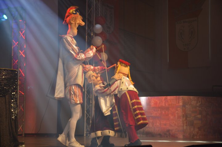 Impressionen von der Altweiberarena Meggen 2026.