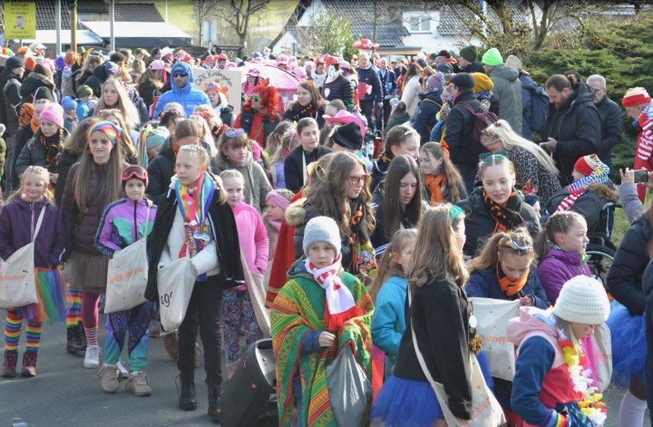 Impressionen vom Kinderumzug in Eichhagen.