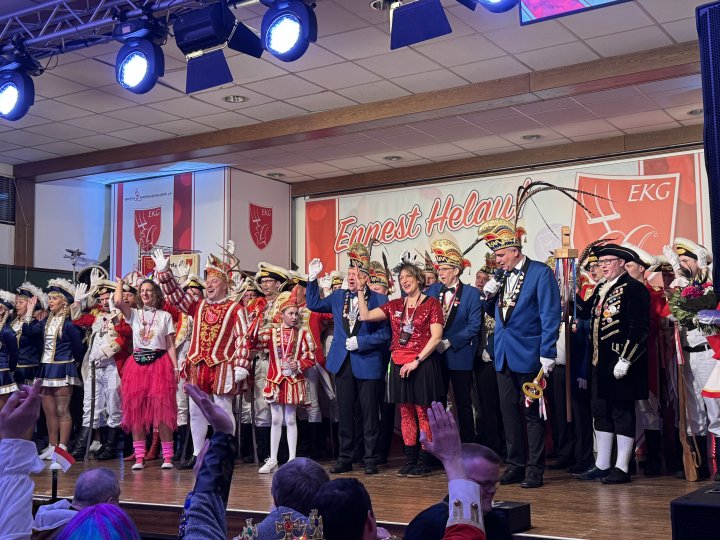 Impressionen von der Prunksitzung in Ennest 2026.