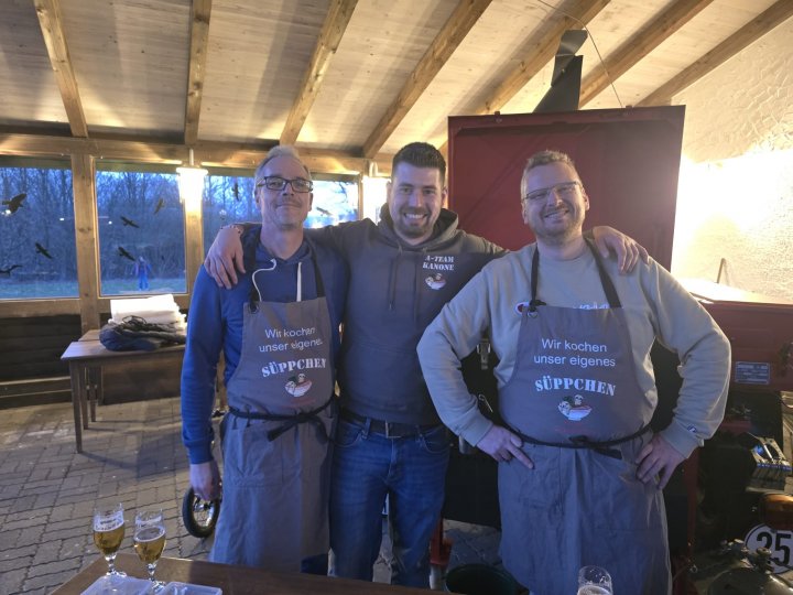 Das Frühjahrsbriefing und der Gulaschkanonenabend haben beim LSC Attendorn-Finnentrop stattgefunden.