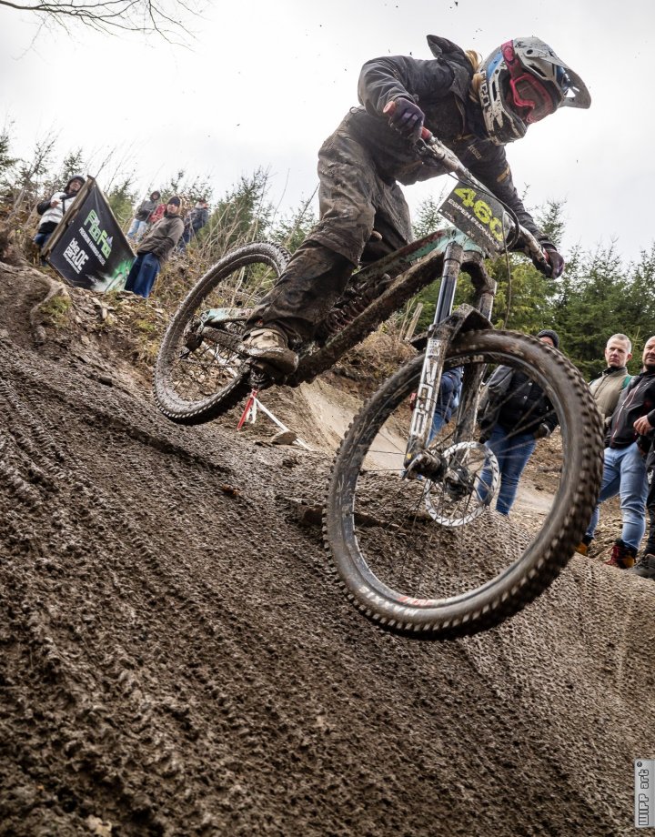 Impressionen vom Auftakt der Gravity Cup-Saison 2026 im Bikepark Olpe auf dem Fahlenscheid.
