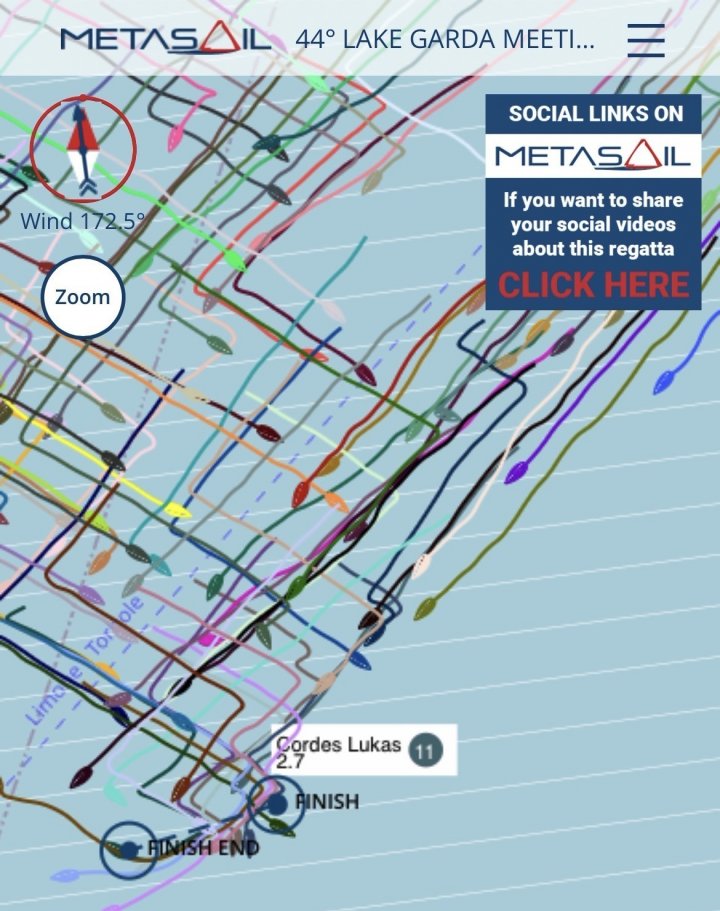 In den Osterferien hat der 13-jährige Lukas Cordes vom Yacht-Club Lister am Biggesee YCL am 44. Lake Garda Meeting teilgenommen – eine der größten Jugendregatten weltweit.