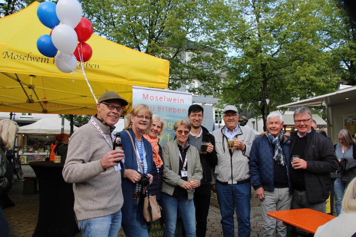 Impressionen von der Eröffnung des Olper Stadtfests am Freitagabend.