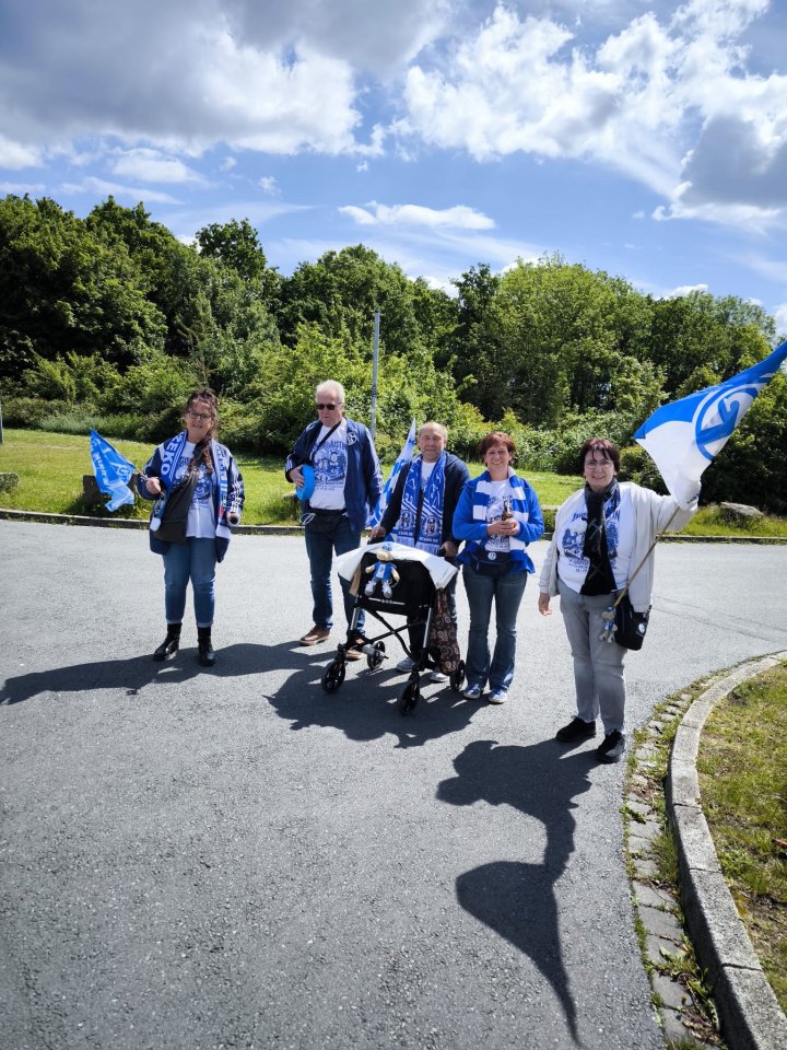 Das Empfangskomitee ist bereit.
