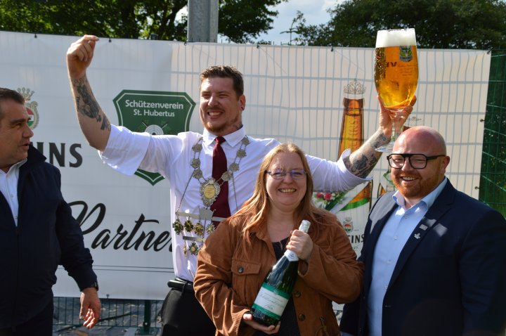 Impressionen vom Königschießen in Halberbracht.