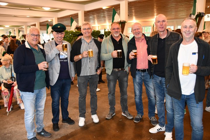 Impressionen vom Vogelschießen 2026 in Olpe.
