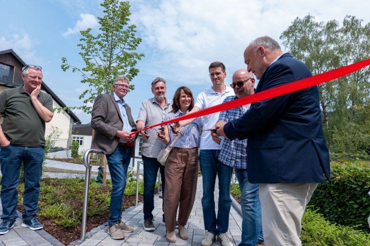 Der neue Wohnpark des Caritasverbands in Südwestfalen ist in Welschen Ennest eröffnet worden.