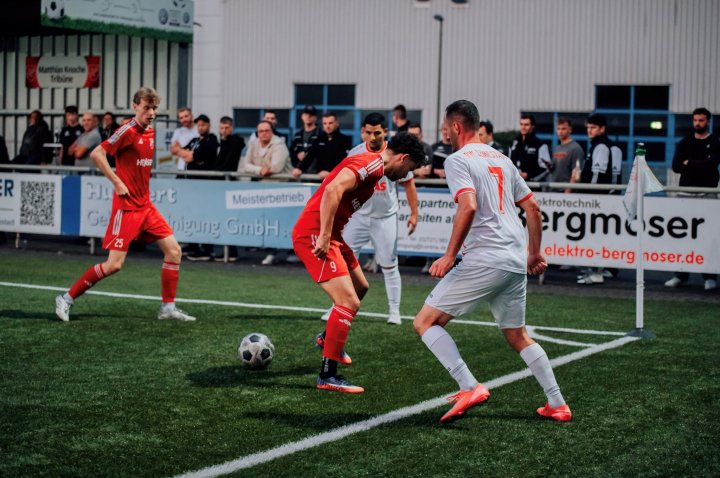 Der FC Lennestadt hat erneut den Stadtpokal gewonnen.
