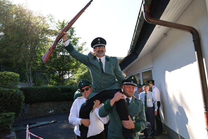 Impressionen vom Vogelschießen in Rüblinghausen 2026