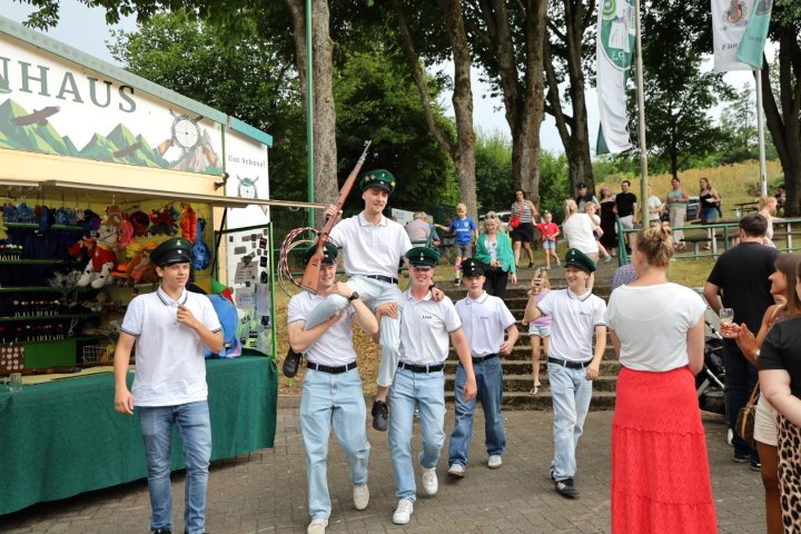 Impressionen vom Jungschützenkönigsschießen in Rüblinghausen