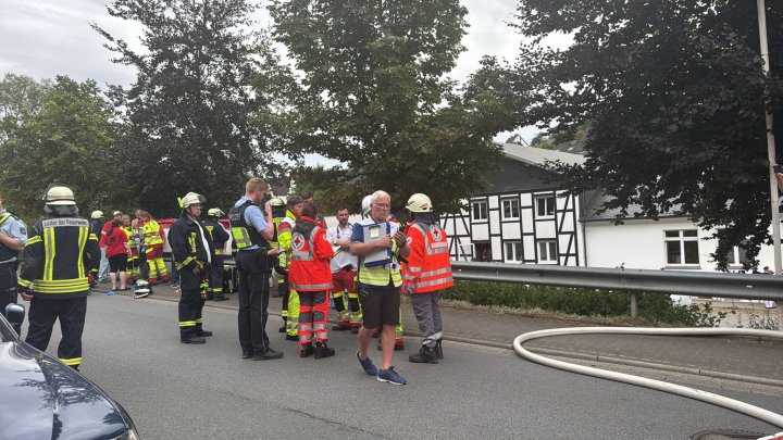 Bei einer Explosion in Kirchhundem hat es acht Verletzte gegeben.