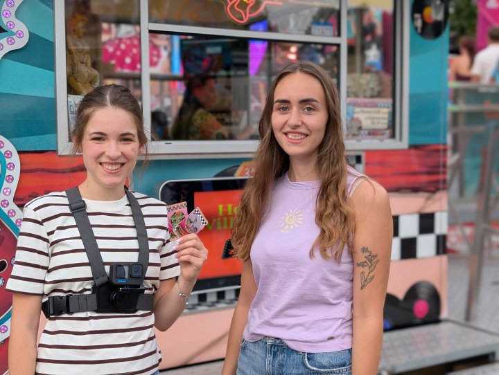 LokalPlus testet die vier neuen Fahrgeschäfte auf der Wendener Kirmes: Rock & Roll.