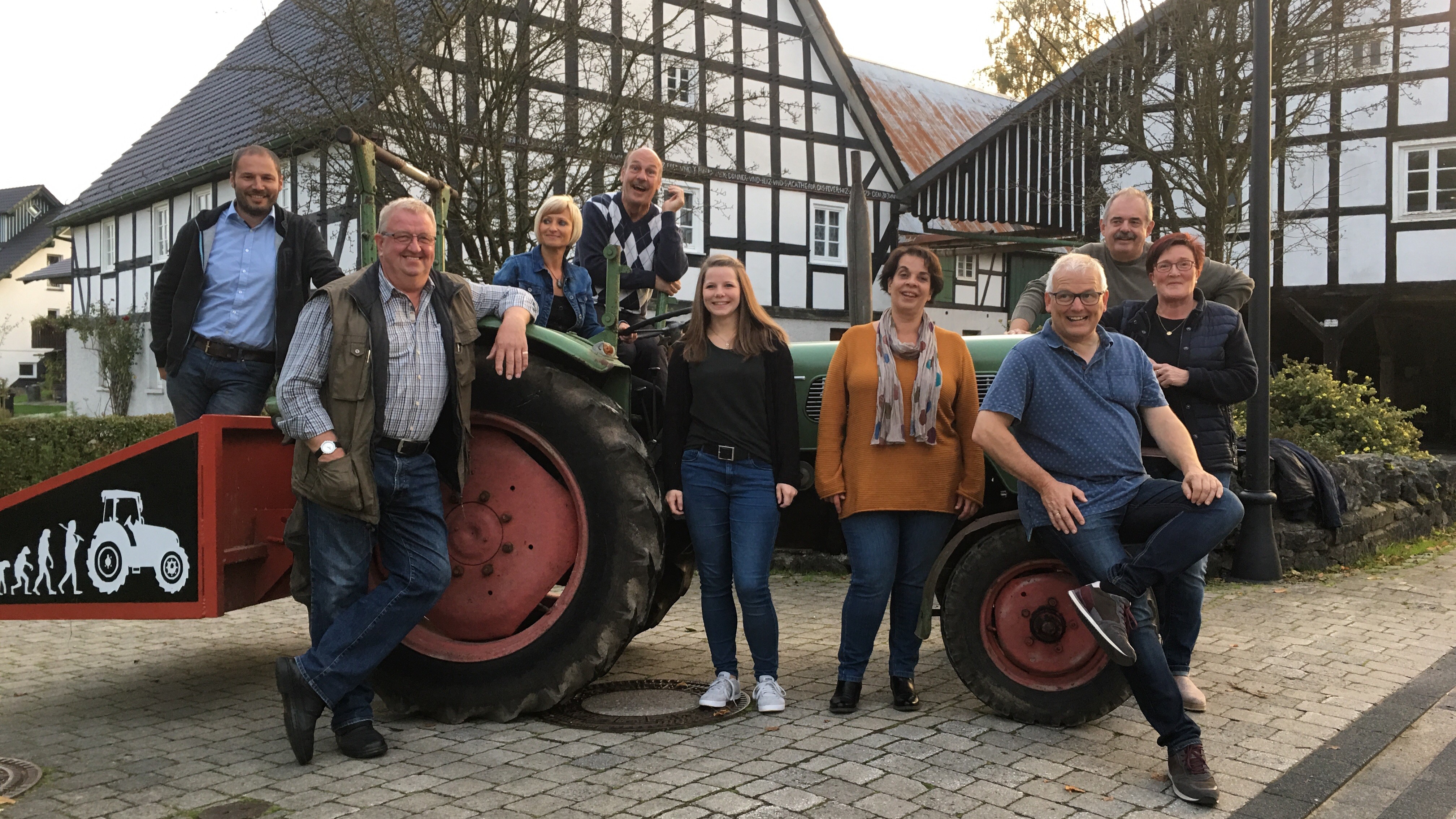 Der Theaterverein Ostentrop geht neue Wege und zeigt sein Stück im Internet. Die Resonanz ist beeindruckend. von privat