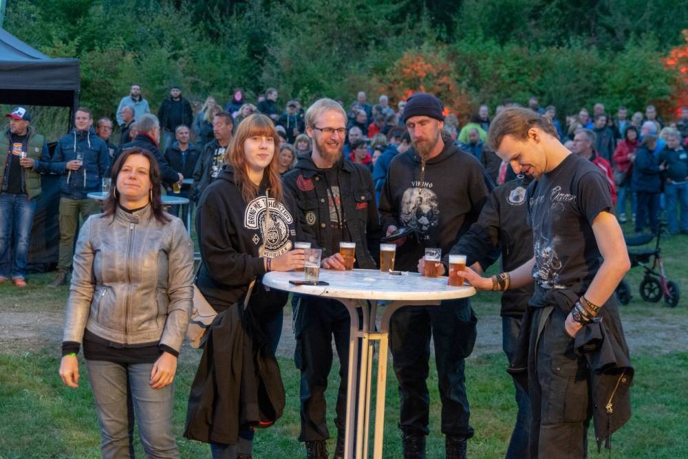 Musikalische Zeitreise beim „WiesenBrand“ in Oedingen