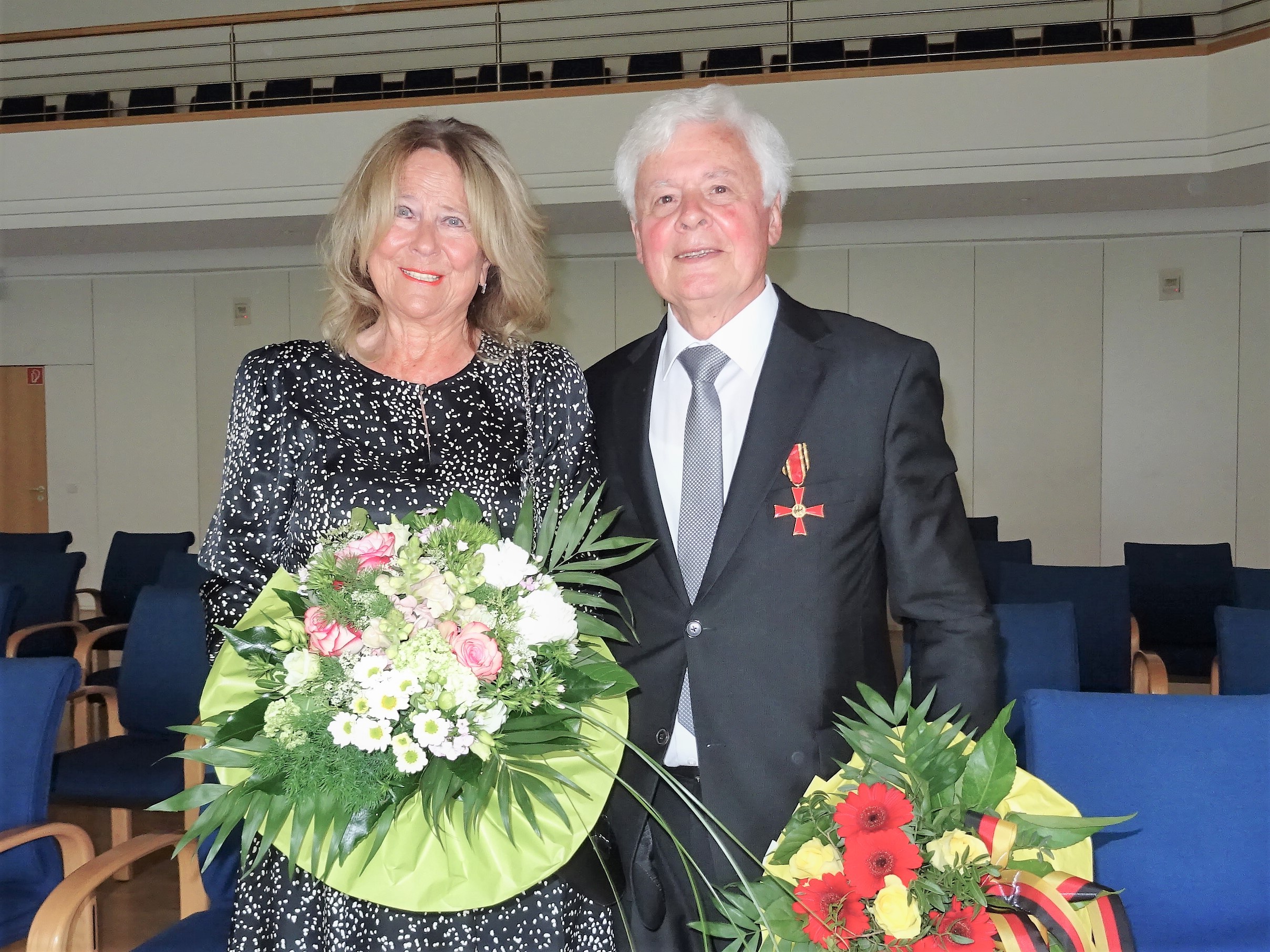 Ordensträger Dietmar Meeser und seine Frau Rita. von Sigrid Mynar