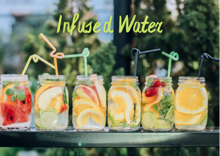 Infused Water. von @Canva