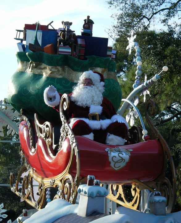 Die Santa Parade in Neuseeland ist der Start in die Weihnachtszeit. von Pixabay