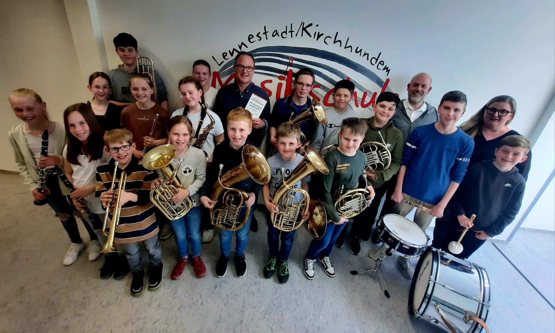 Bei einem ersten Treffen des Jugendorchesters waren schon viele junge Musiker aus Lennestadt mit dabei. Das nächste Treffen ist am Mittwoch, 17. Mai, um 17.30 Uhr in der Musikschule in Meggen. von privat