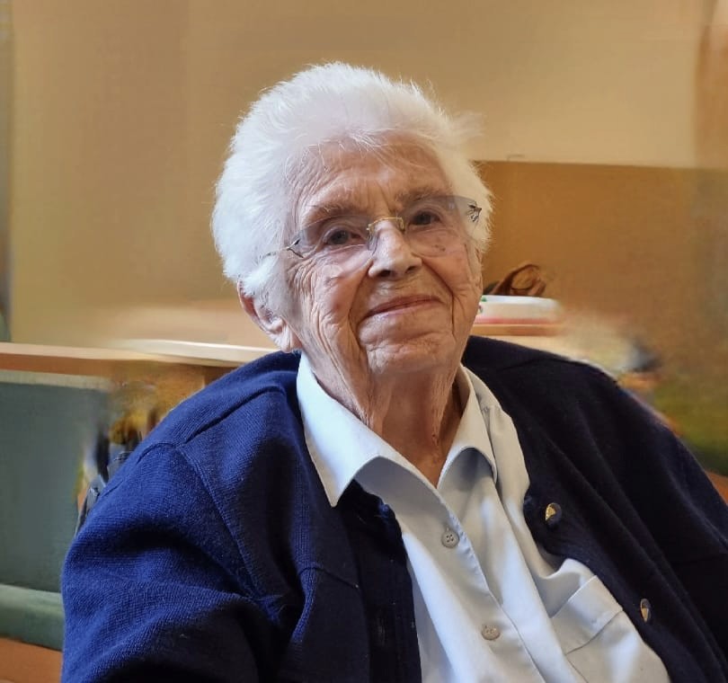 Fräulein Bönsch, damalige Lehrerin der Volksschule Oedingen, feierte kürzlich ihren 104. Geburtstag. von privat