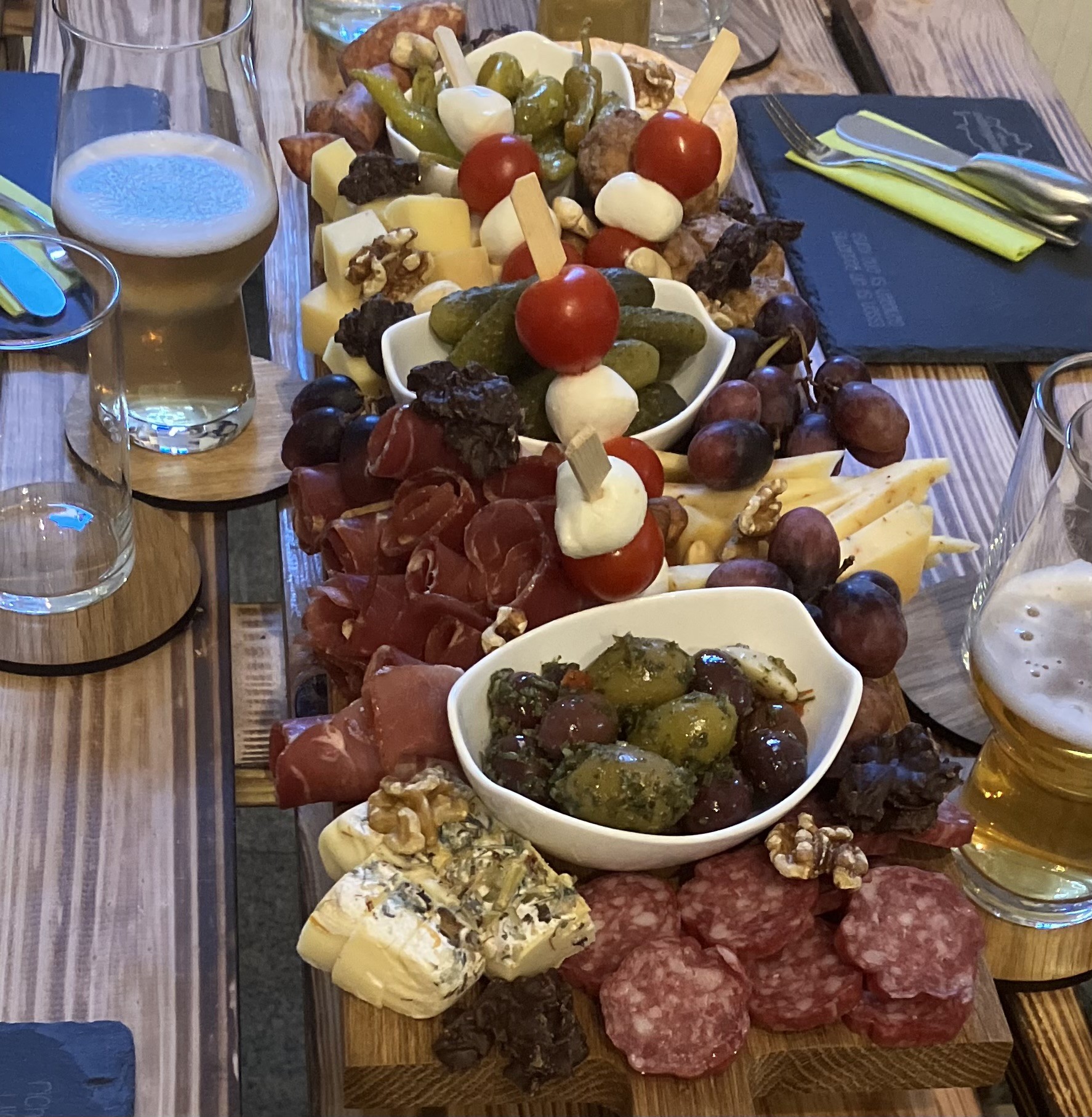 Die Vesperplatte bei Pannenklöpper Design. von Pannenklöpper Design