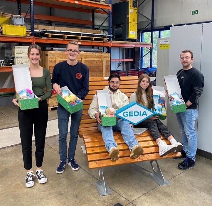 Auch die Gedia-Azubis beteiligten sich an der Aktion. von Manuela Winkemann