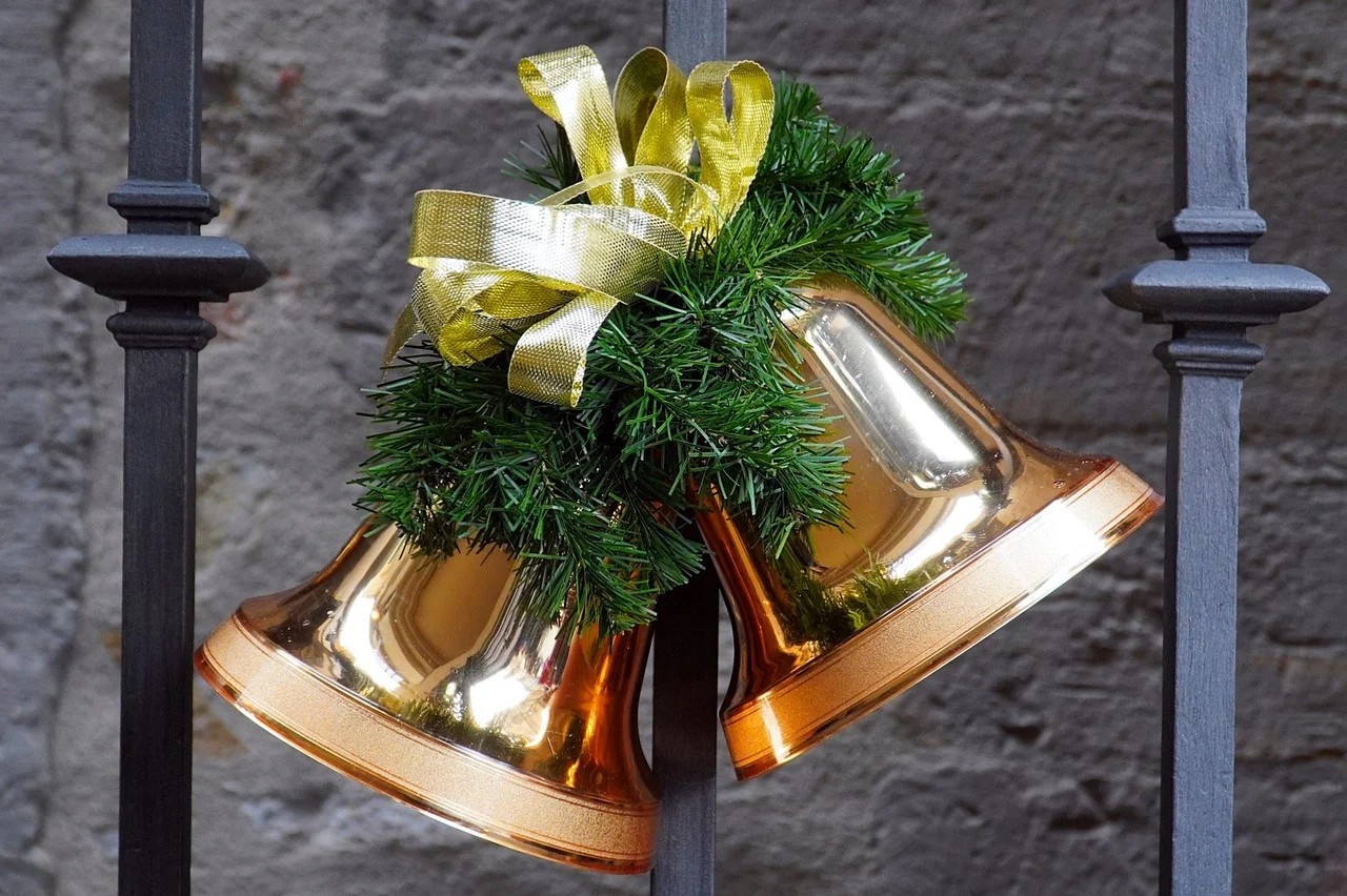 Die Glocke ist ein Weihnachtssymbol. von Pixabay / Symbolfoto