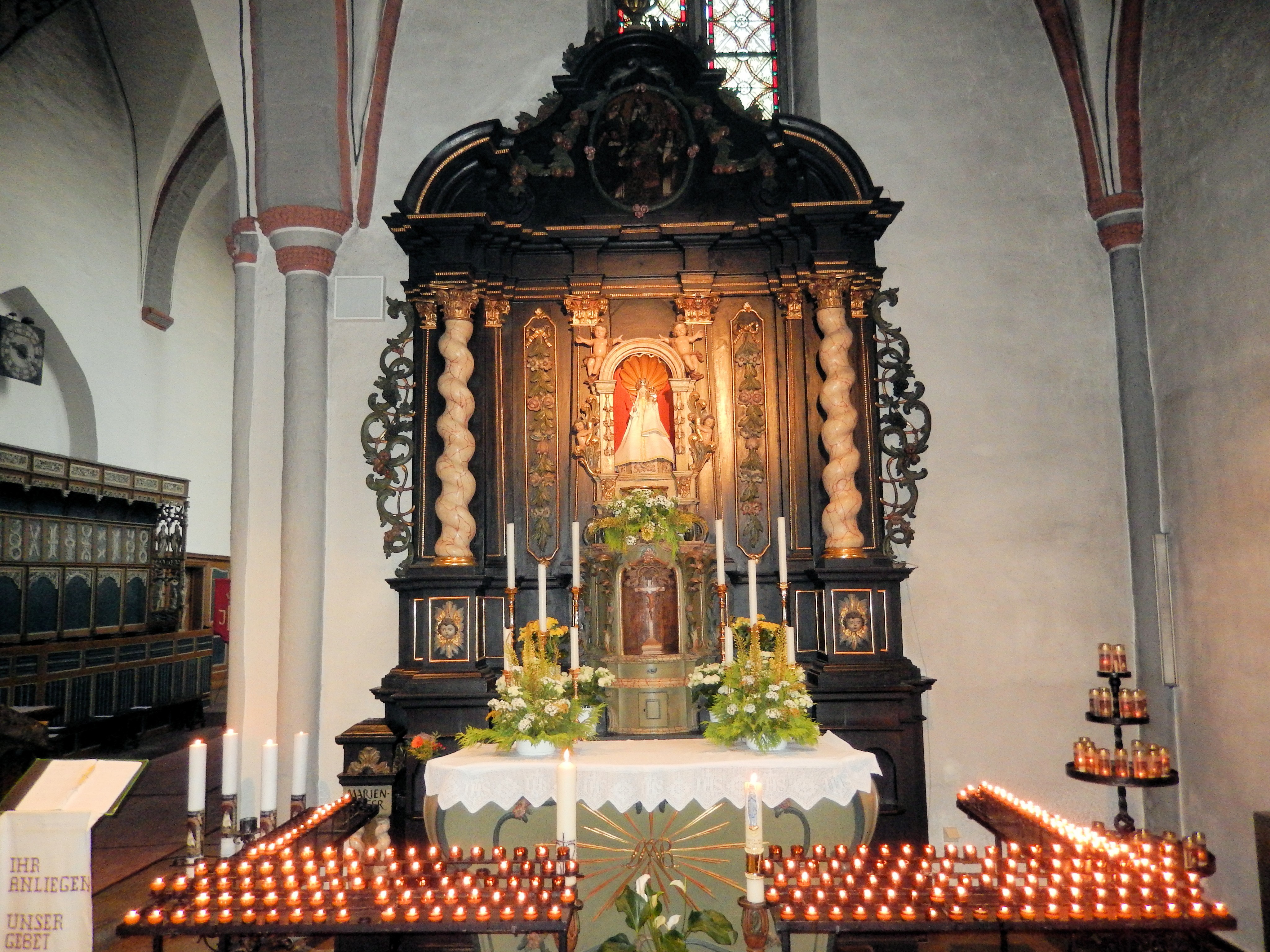 Das Gnadenbild „Trösterin der Betrübten“ in der Wallfahrtskirche Maria Heimsuchung in Marienheide. von privat