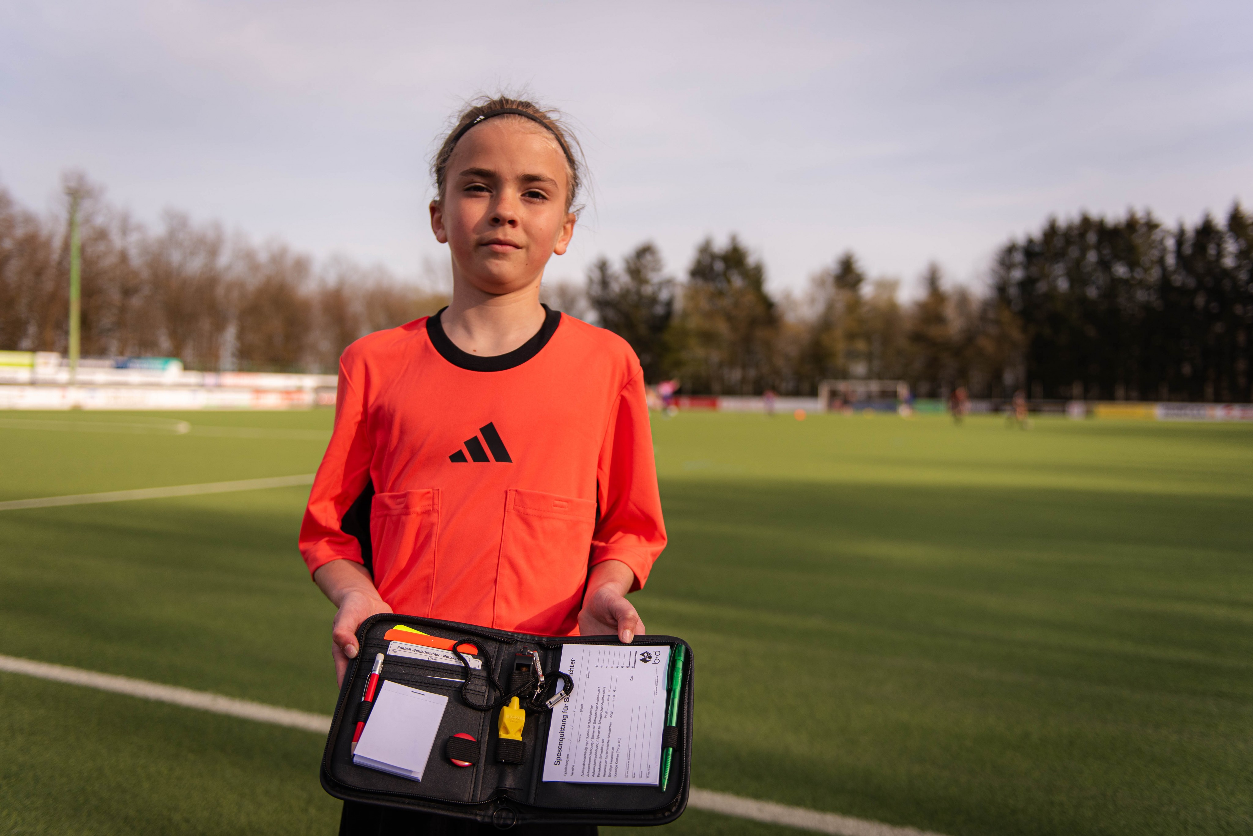 Conners Mutter war früher aktive Fußballspielerin und gab das Interesse an diesen Sport an ihren Sohn weiter. von Nils Dinkel