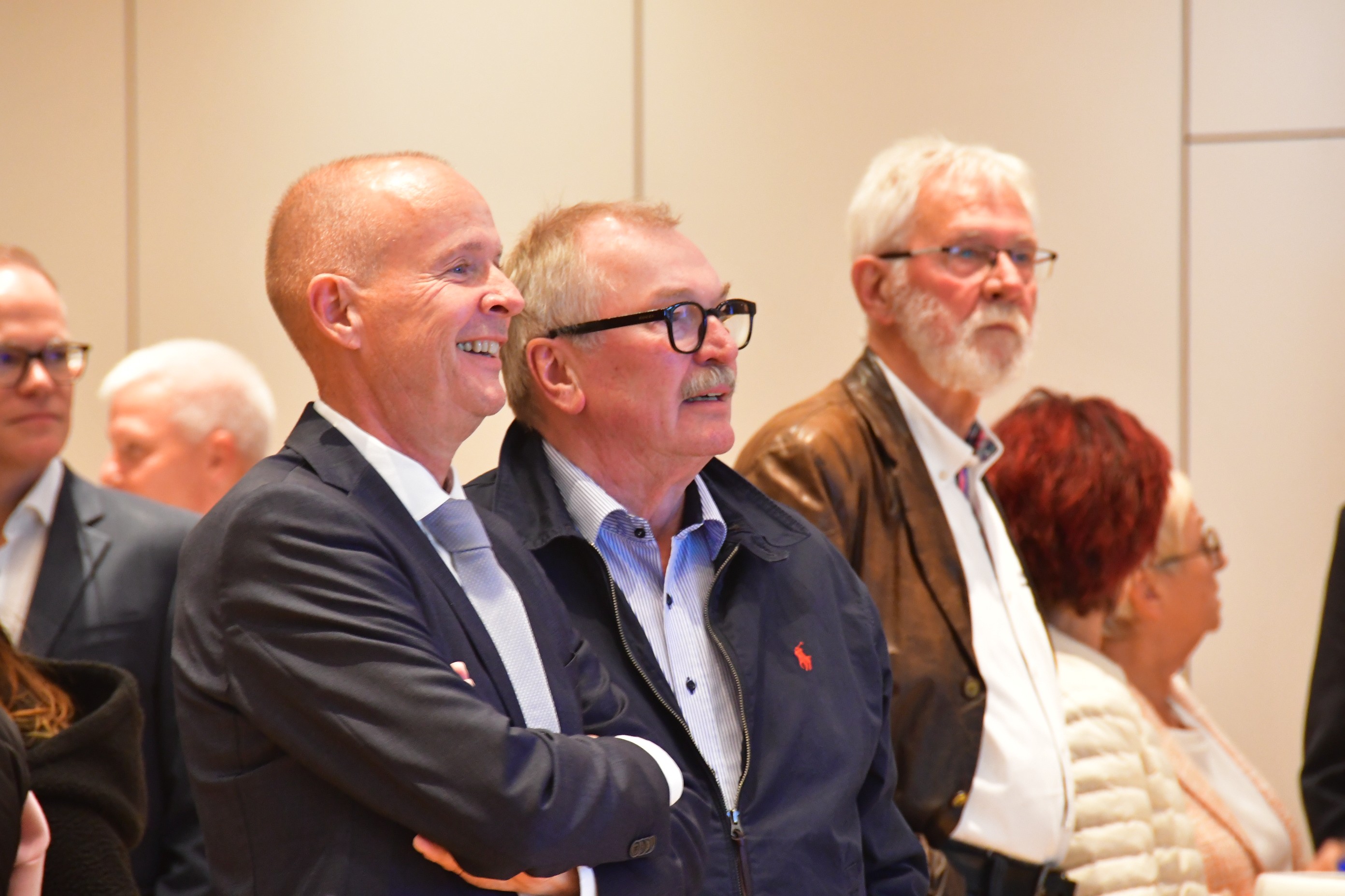 Archivfoto, v.l.: Landrat Theo Melcher und sein Amtsvorgänger Frank Beckehoff. von Nicole Voss
