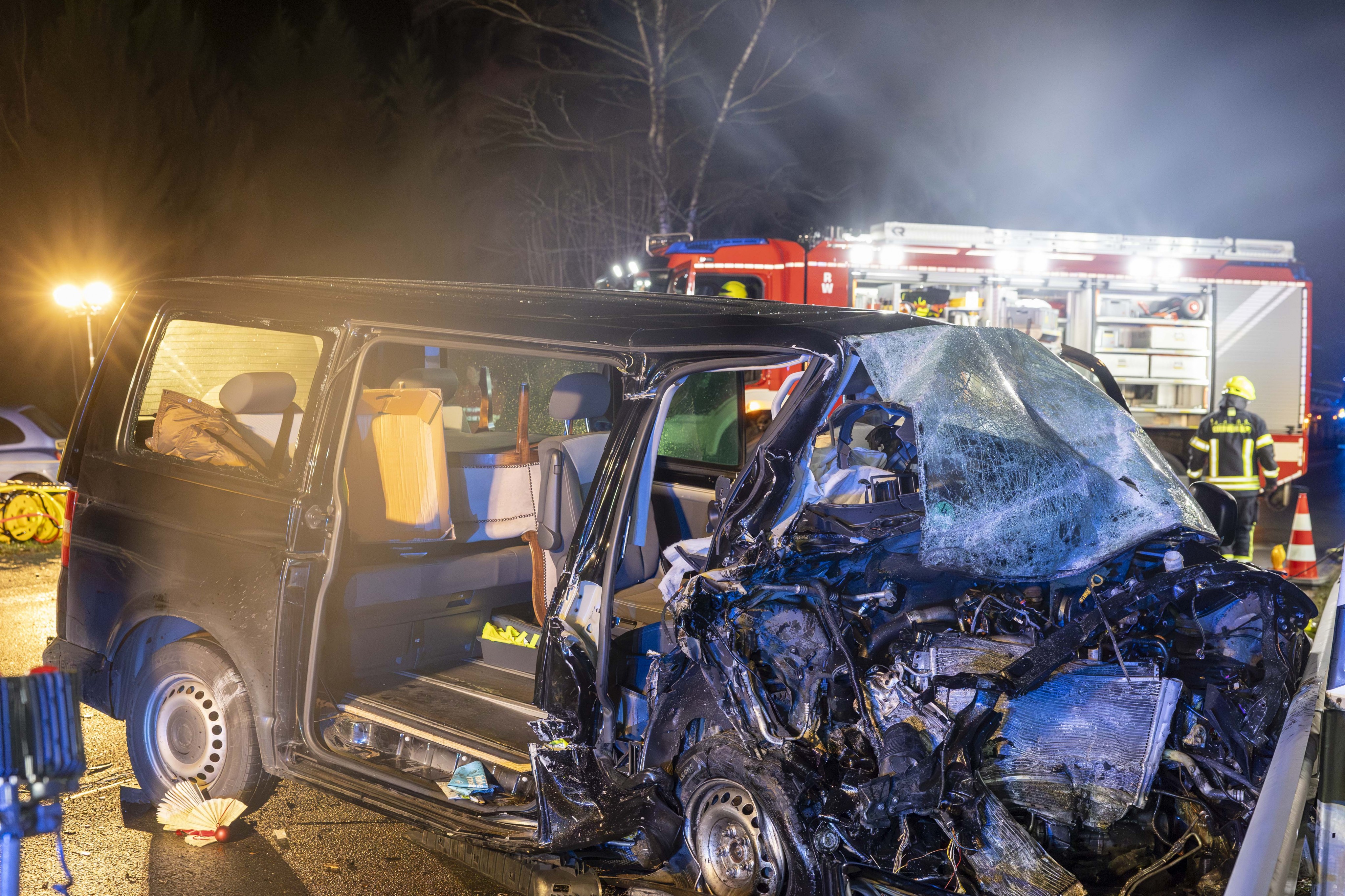 Bei einem Frontalzusammenstoß am 30. November bei Oberveischede starb ein 58-jähriger Beifahrer. von Kai Osthoff