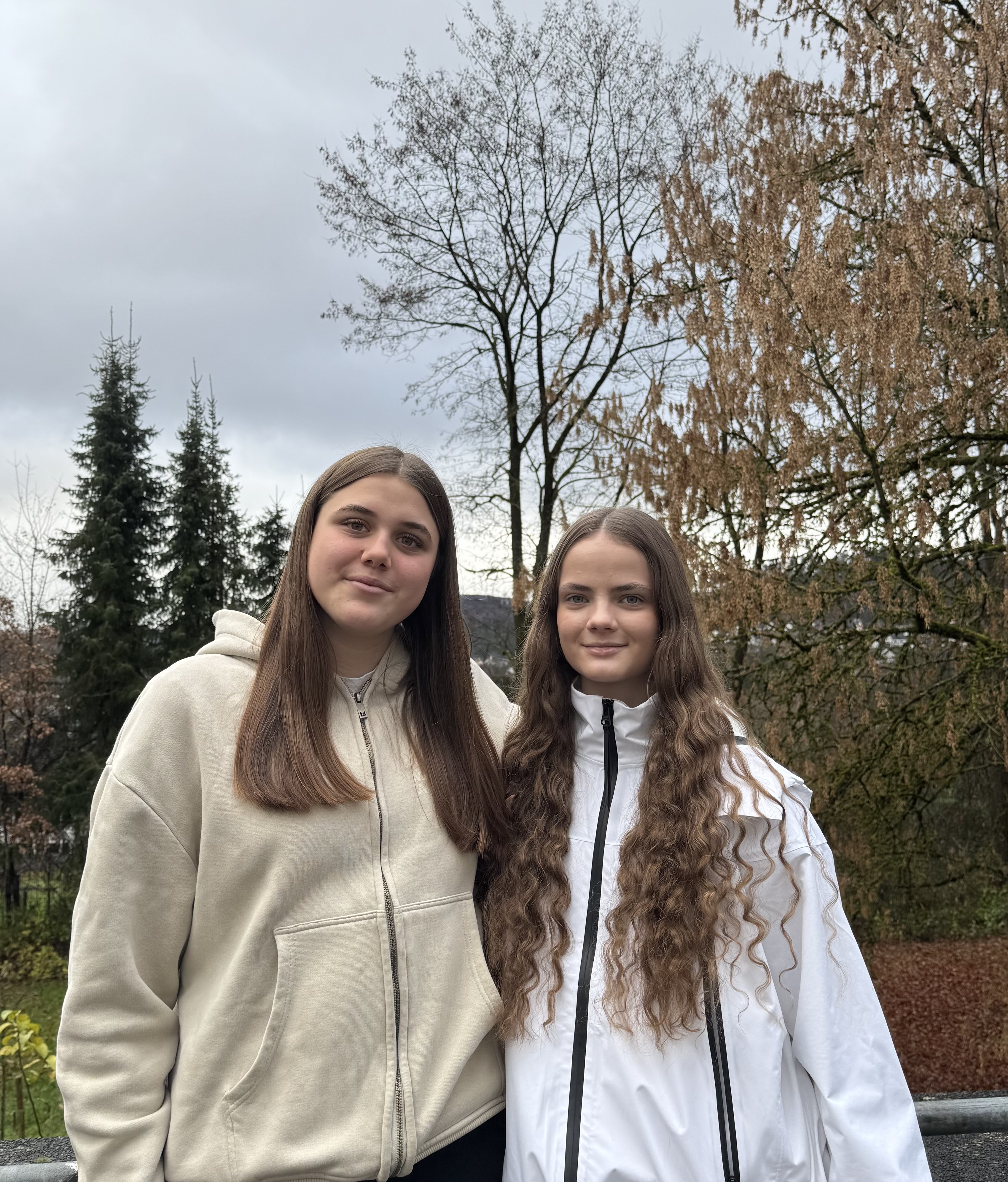 Merle Nicklaus und Lotta Römer (l.). von privat