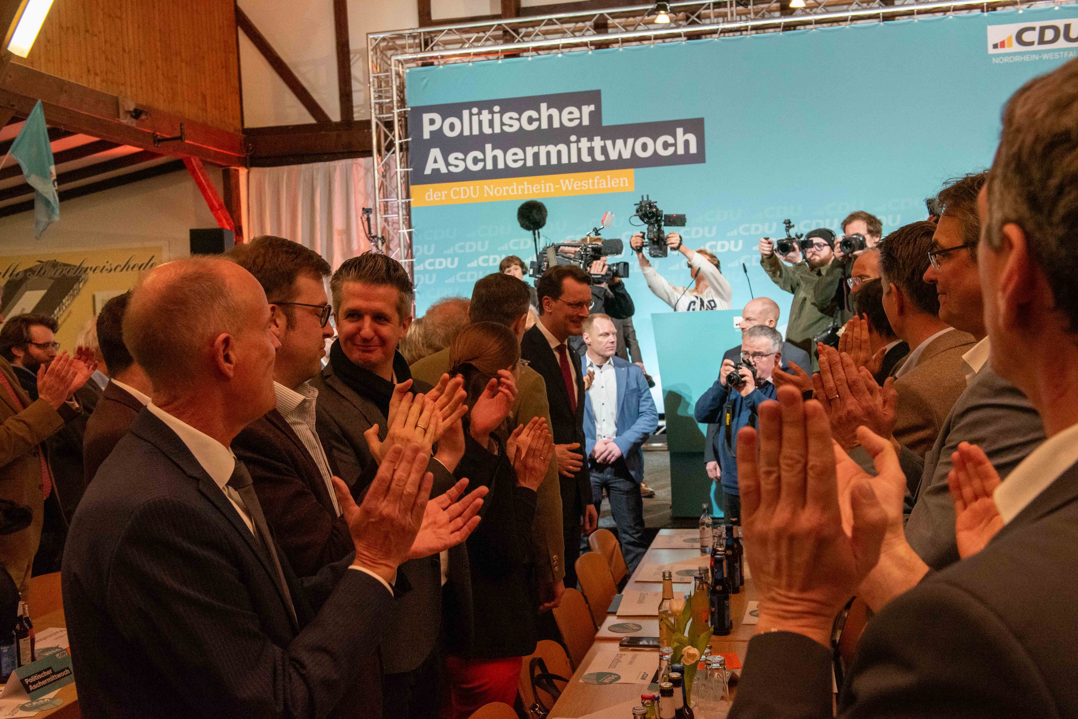 Politischer Aschermittwoch der NRW-CDU in Kirchveischede. von Nils Dinkel