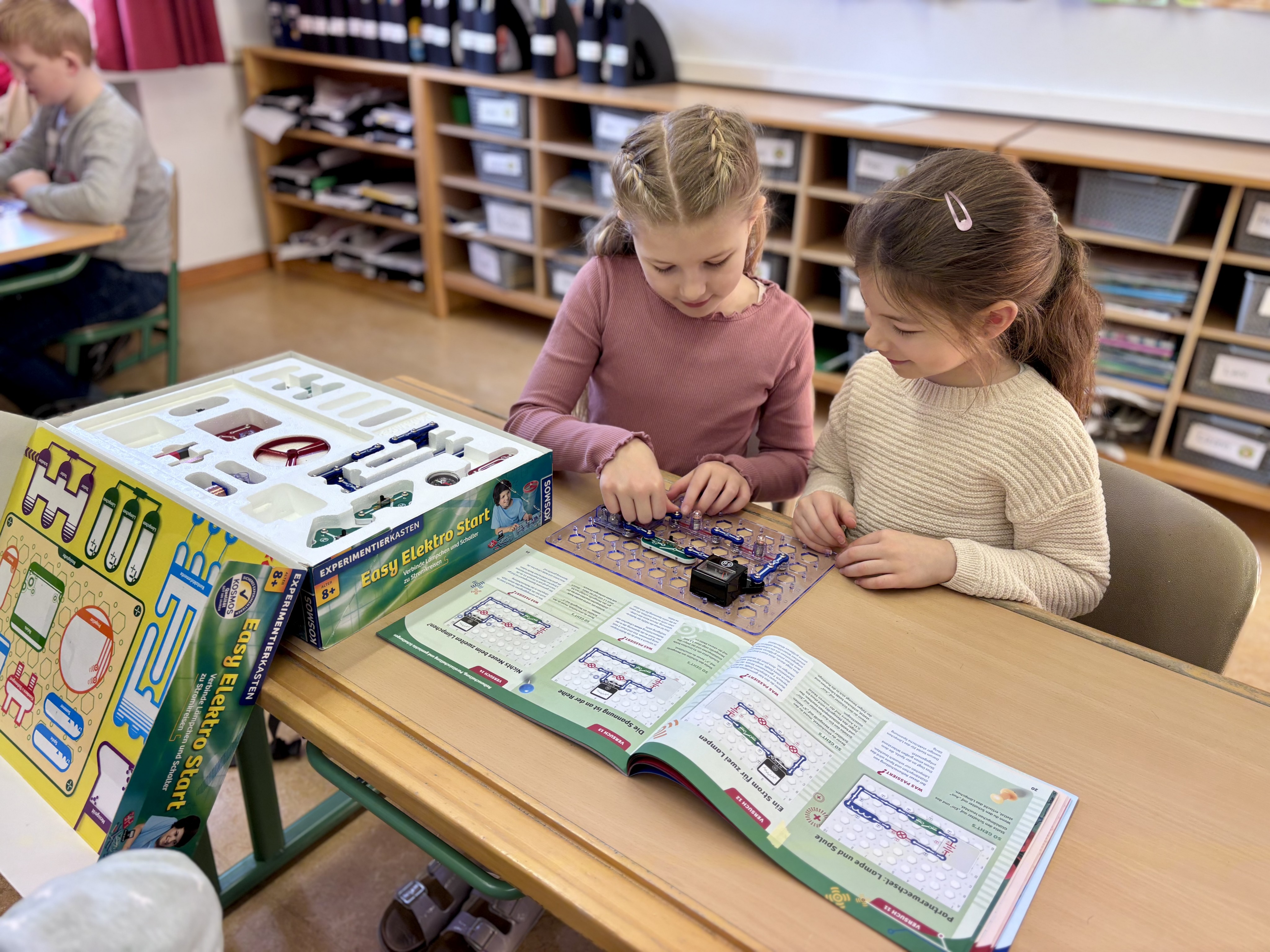 In der Grundschule Drolshagen wurden erstmals MINT-Kurse eingeführt, die von den Kindern mit Begeisterung angenommen wurden. von Grundschule Drolshagen
