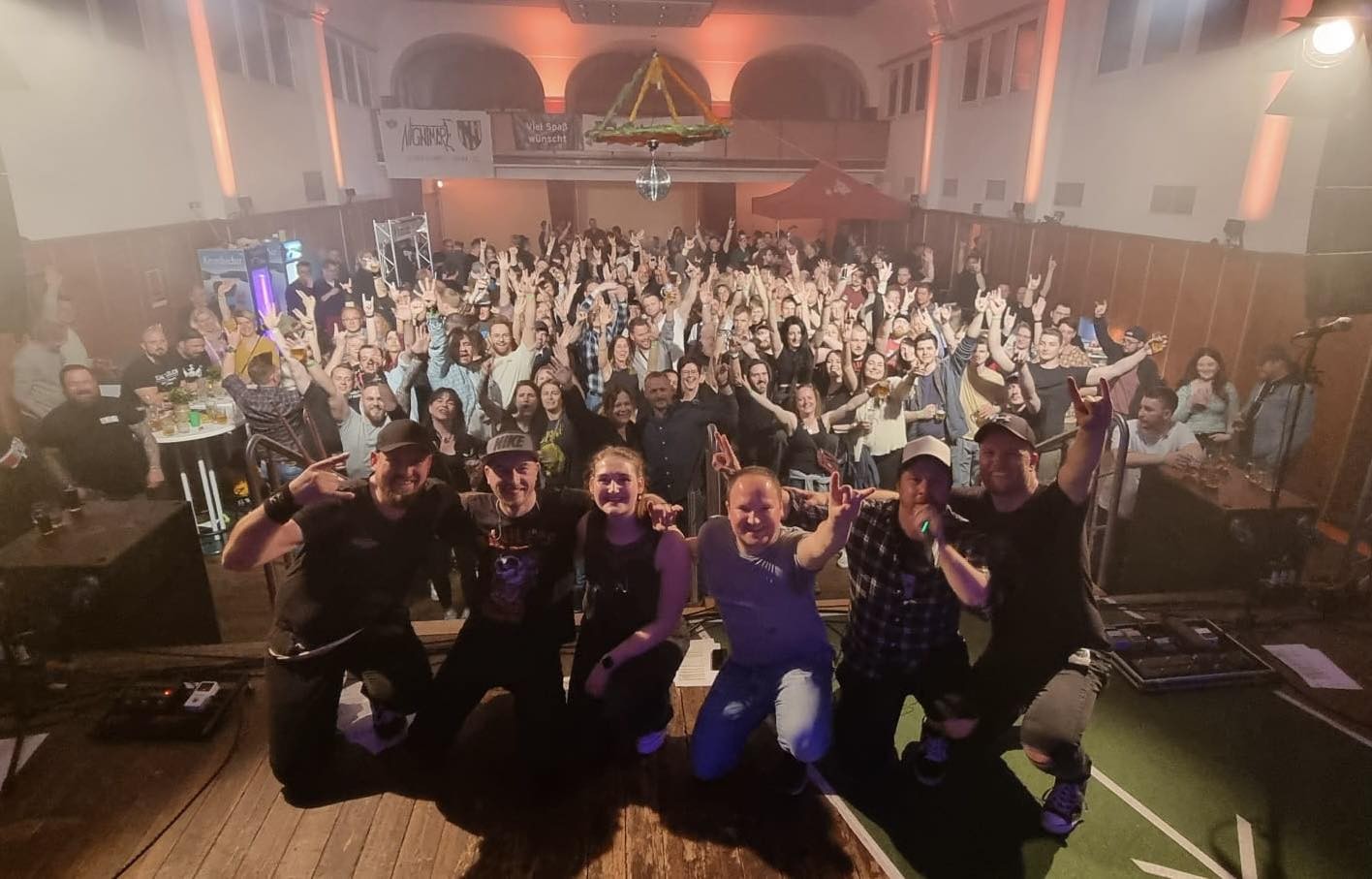 In Between begeisterten ihre Fans bei so manchem Konzert. von privat