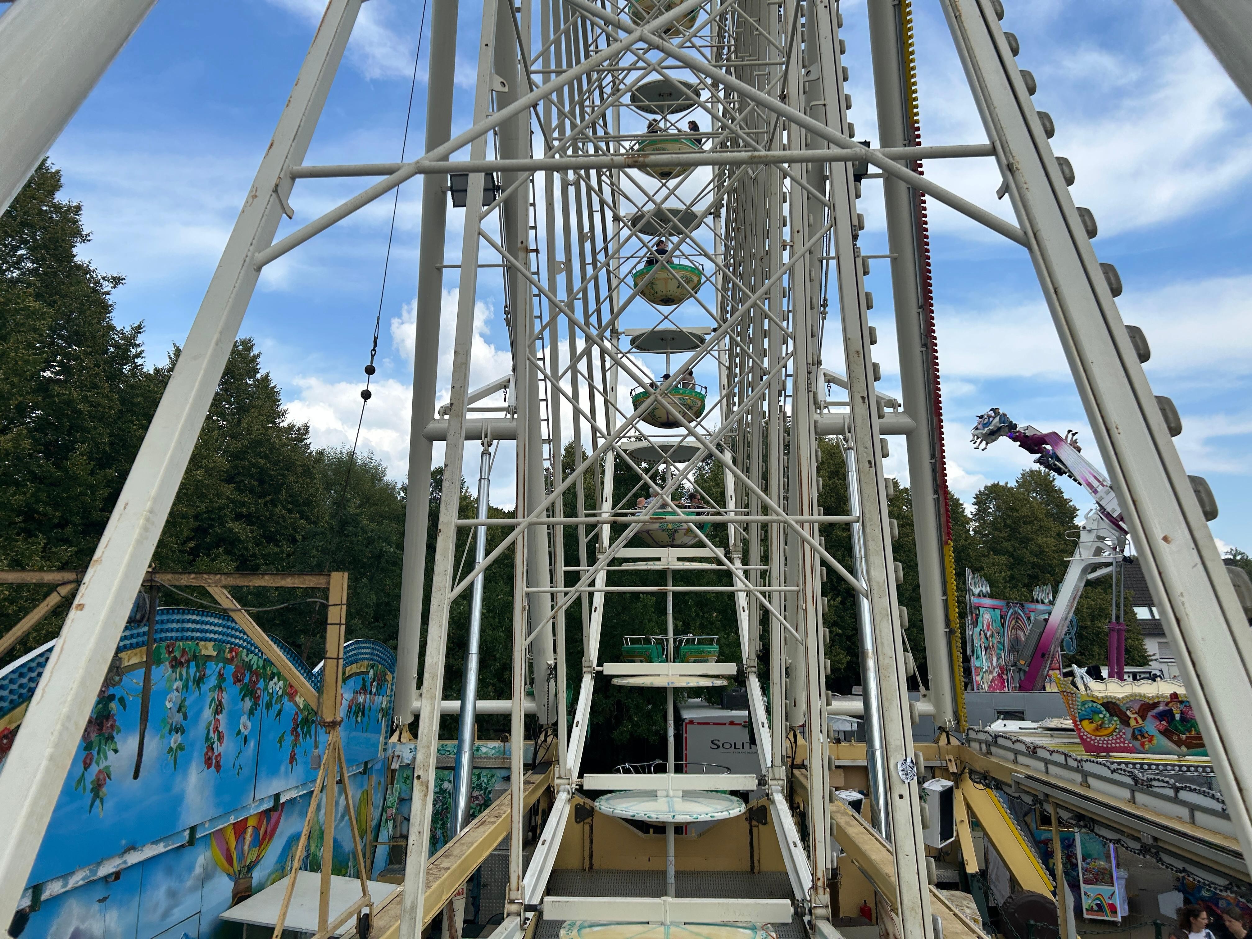 Eine Runde Riesenrad mit Bürgermeister Bernd Clemens. von Nils Dinkel